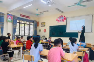 Giúp học sinh dân tộc thiểu số tự tin sử dụng tiếng Việt.