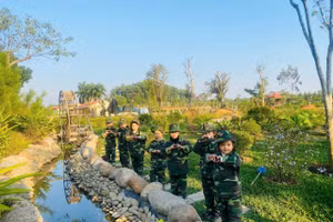 Chúng em học làm chiến sĩ chương trình ý nghĩa dành cho thanh thiếu nhi trong mỗi dịp hè.