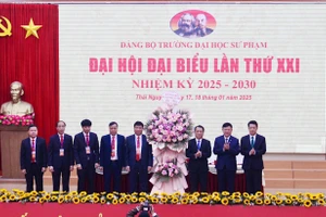 Đảng bộ Trường Đại học Sư phạm đoàn kết, dân chủ, khơi dậy khát vọng phát triển.