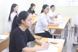 Các thí sinh tham dự Kỳ thi tuyển sinh vào lớp 10 năm học 2025 - 2026 tại Thái Nguyên.