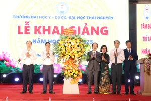 Trường Đại học Y - Dược khẳng định vai trò quan trọng trong công tác đào tạo cán bộ y tế.