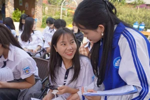 Các trường thành viên của ĐH Thái Nguyên đẩy mạnh truyền thông về tuyển sinh tới các trường THPT.