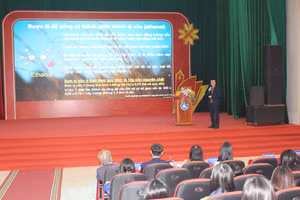 Chương trình đào tạo Autosobriety là sáng kiến hợp tác chiến lược giữa Viện Đào tạo và Nghiên cứu Liên Hợp Quốc (UNITAR) và Tập đoàn Pernod Ricard, được triển khai trên phạm vi toàn cầu.