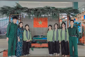 Nuôi dưỡng lòng yêu nước, ý chí cống hiến và phụng sự dân tộc tại Iris School.