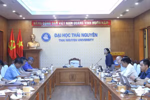 Nhóm chuyên gia xây dựng kế hoạch kinh doanh của dự án LEARN-VN đã có buổi làm việc tại Đại học Thái Nguyên.