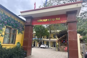 Trường Mầm non Hoà Bình, xã Văn Lăng, tỉnh Thái Nguyên.