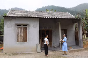 Tỉnh Thái Nguyên đã triển khai đồng bộ, hiệu quả nhiều giải pháp nhằm hỗ trợ xây dựng nhà ở kiên cố cho các hộ nghèo, cận nghèo, gia đình có hoàn cảnh đặc biệt khó khăn.