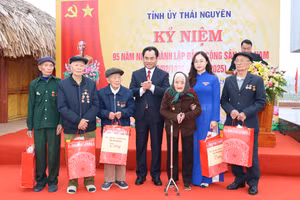 Đảng bộ tỉnh Thái Nguyên luôn phát huy truyền thống trên quê hương cách mạng.