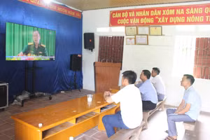 Điểm hỗ trợ đồng bào dân tộc thiểu số (DTTS) ứng dụng CNTT tại xã Vô Tranh, tỉnh Thái Nguyên.