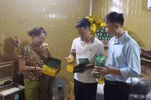 Các sản phẩm chè của HTX Chè an toàn Hoan Xuyến.