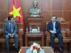Thứ trưởng Bộ GD&ĐT Nguyễn Văn Phúc tiếp ông Mansour Ali Saeed Bajash - Thứ trưởng Bộ Ngoại giao và kiều dân Yemen.