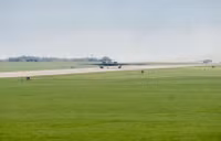 Hình ảnh hiếm về oanh tạc cơ tàng hình B-2 Spirit