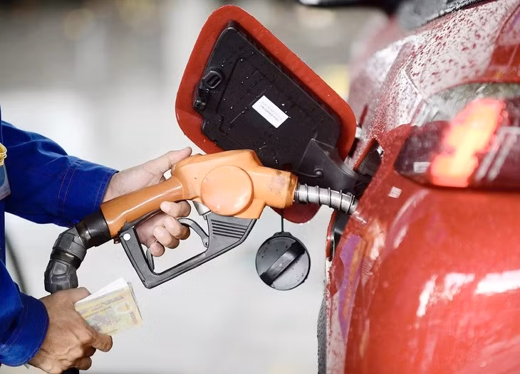 Dự báo giá xăng tăng tiếp trong kỳ điều hành ngày mai 28/8