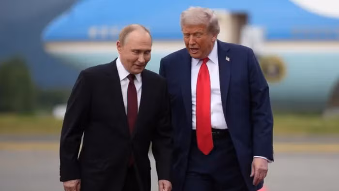 Tổng thống Nga Vladimir Putin và Tổng thống Mỹ Donald Trump.