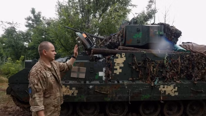 Xe chiến đấu bộ binh Bradley trong Quân đội Ukraine.
