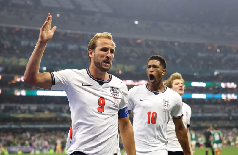 harry-kane-9-england-celebrates-1093448300.jpg