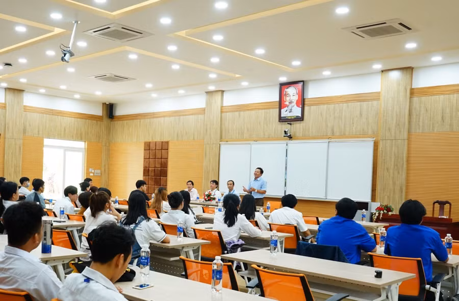 Minh họa 2 (3).png