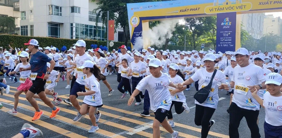 Hơn 6.000 học sinh, sinh viên tại TPHCM tham gia giải chạy S-Race 2024