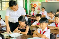 Giáo viên và học sinh trên địa bàn tỉnh Gia Lai.