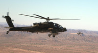 Trực thăng Apache Mỹ mạnh vượt trội nhờ tên lửa Spike NLOS Israel