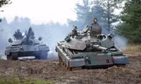 Xe tăng M-55S sẽ bắn loại đạn đặc biệt nguy hiểm do Mỹ cung cấp?