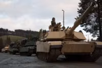 Mỹ yêu cầu Ukraine trả lại xe tăng Abrams?