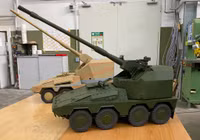 Pháo tự hành RCH 155 thêm đáng sợ khi lắp trên khung gầm Piranha IV