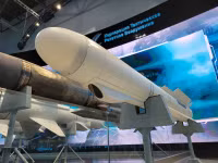 Tên lửa hành trình bí ẩn Kh-BD mở ra cơ hội mới