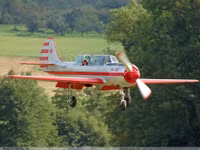 Romania dùng 'máy bay bà già' Yak-52 để huấn luyện phi công F-16