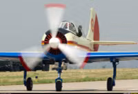 Romania dùng 'máy bay bà già' Yak-52 để huấn luyện phi công F-16