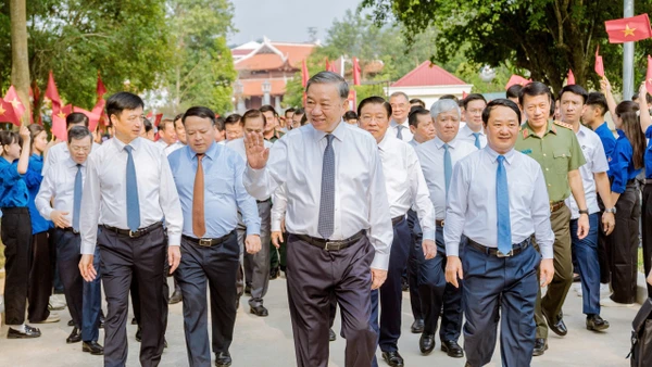 Tổng Bí thư Tô Lâm dự Ngày hội Toàn dân bảo vệ an ninh Tổ quốc tại Tuyên Quang.