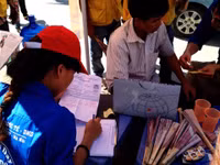 Đội nắng nóng gay gắt tiếp sức mùa thi ảnh 1