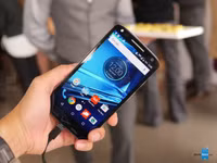 Ảnh thực tế Motorla Droid Turbo 2