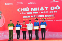 Cần Thơ: Hiến 261 đơn vị máu nhân Ngày hội Chủ Nhật Đỏ ảnh 4