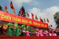 Hội gò Đống Đa tưng bừng khí thế thắng ngoại xâm ảnh 10