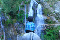 Những bức ảnh ấn tượng về trẻ em vùng cao ảnh 2