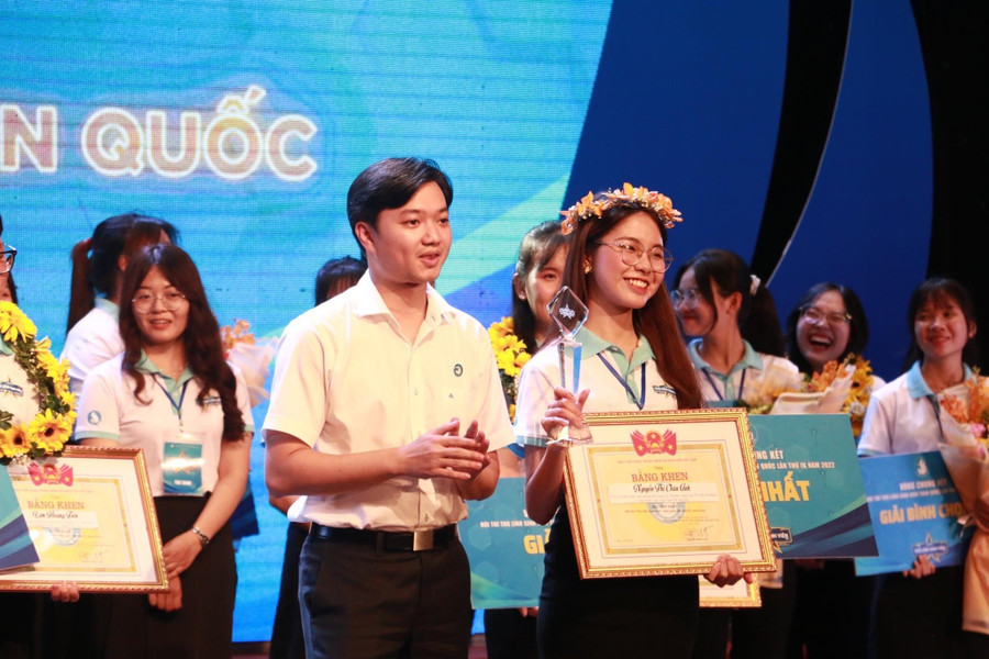 Nguyễn Thị Châu Anh trở thành Thủ lĩnh Sinh viên toàn quốc năm 2022. (Ảnh: NVCC) Nguyễn Thị Châu Anh trở thành Thủ lĩnh Sinh viên toàn quốc năm 2022. (Ảnh: NVCC)