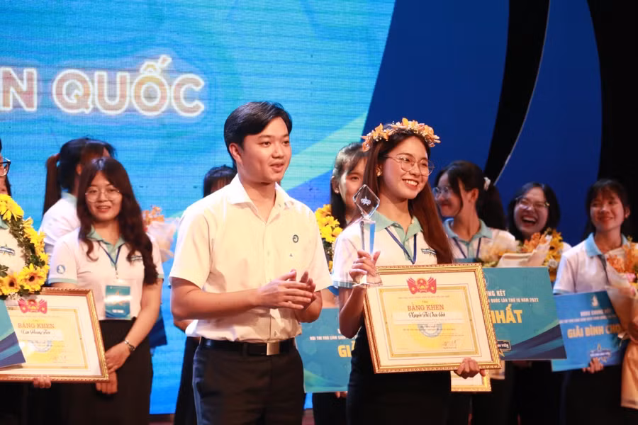 Nguyễn Thị Châu Anh trở thành Thủ lĩnh Sinh viên toàn quốc năm 2022. (Ảnh: NVCC)