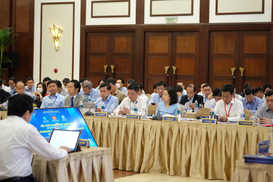 Các đại biểu tham gia Hội thảo. Các đại biểu tham gia Hội thảo.