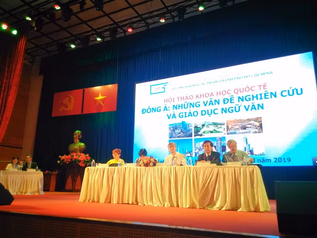 Quang cảnh buổi hội thảo