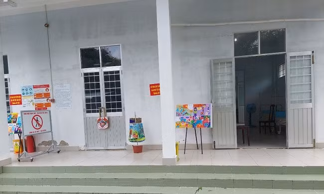 Thiếu nhi Bến Tre vẽ tranh tri ân chiến sĩ, y bác sĩ phòng chống dịch ảnh 1