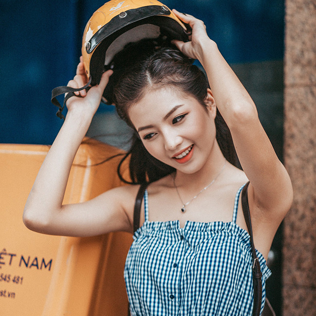 Nét dễ thương của Bích Ngọc giúp hot girl sinh năm 1997 này dễ dàng có được cảm tình của khán giả. Nét dễ thương của Bích Ngọc giúp hot girl sinh năm 1997 này dễ dàng có được cảm tình của khán giả.