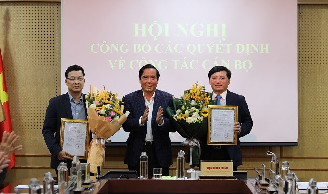 Ban Tổ chức Trung ương công bố quyết định về công tác cán bộ ảnh 1 Ban Tổ chức Trung ương công bố quyết định về công tác cán bộ ảnh 1