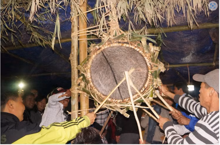 Lễ hội đập trống của người Macoong cùng với Lễ hội Trỉa lúa của người Bru - Vân Kiều và Hò thuốc cá Minh Hóa đã trở thành các sự kiện văn hóa, du lịch thu hút sự quan tâm nhân dân và khách du lịch.