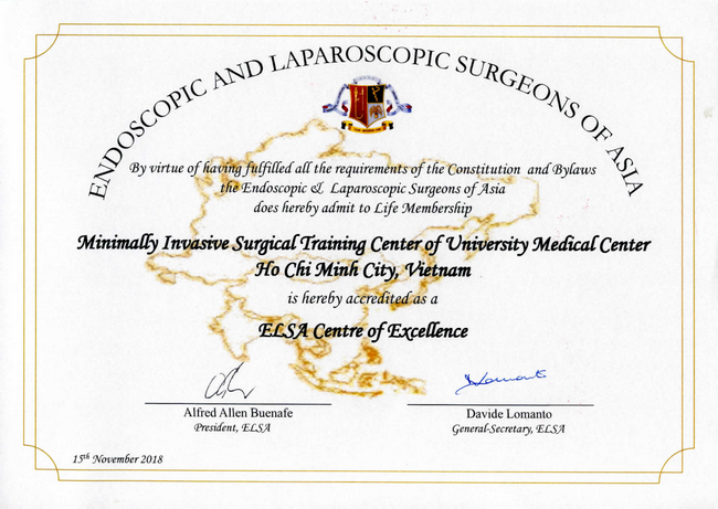 Giấy chứng nhận Center of Excellence cấp cho Trung tâm huấn luyện PTNS BV ĐHYD. Giấy chứng nhận Center of Excellence cấp cho Trung tâm huấn luyện PTNS BV ĐHYD.