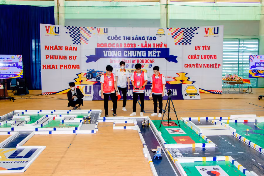 Vòng thi diễn ra sôi nổi, hấp dẫn. Ảnh: Ngọc Hòa.