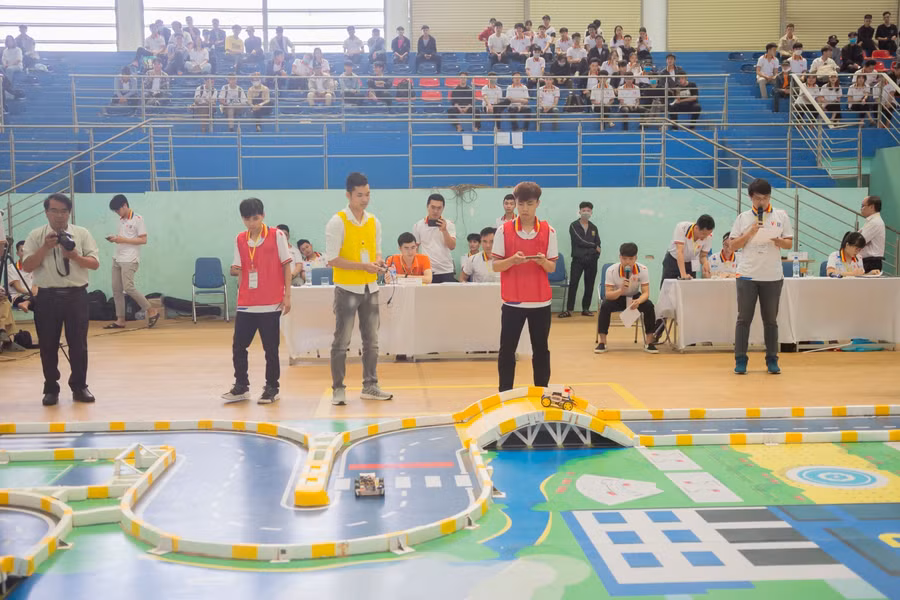 Các phần thi diễn ra sôi động và kịch tính. 