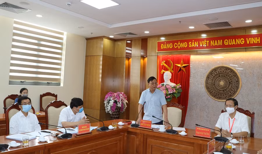 Ông Đặng Xuân Trường, Phó Chủ tịch Thường trực UBND tỉnh Thái Nguyên phát biểu tại chương trình làm việc