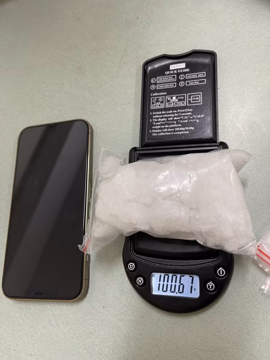 Tang vật bị công an thu giữ.