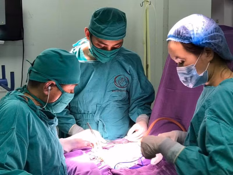 Phẫu thuật thành công cho trẻ sinh non bị tắc ruột bẩm sinh.